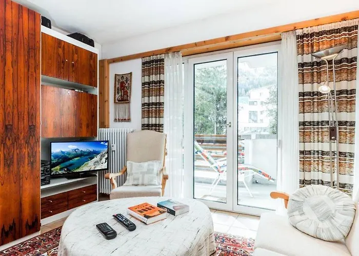 Direkt Am - Aussicht - Balkon - Tg-stellplatz Daire Saint-Moritz
